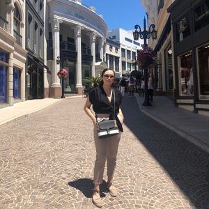 Meet your Posher, Maria